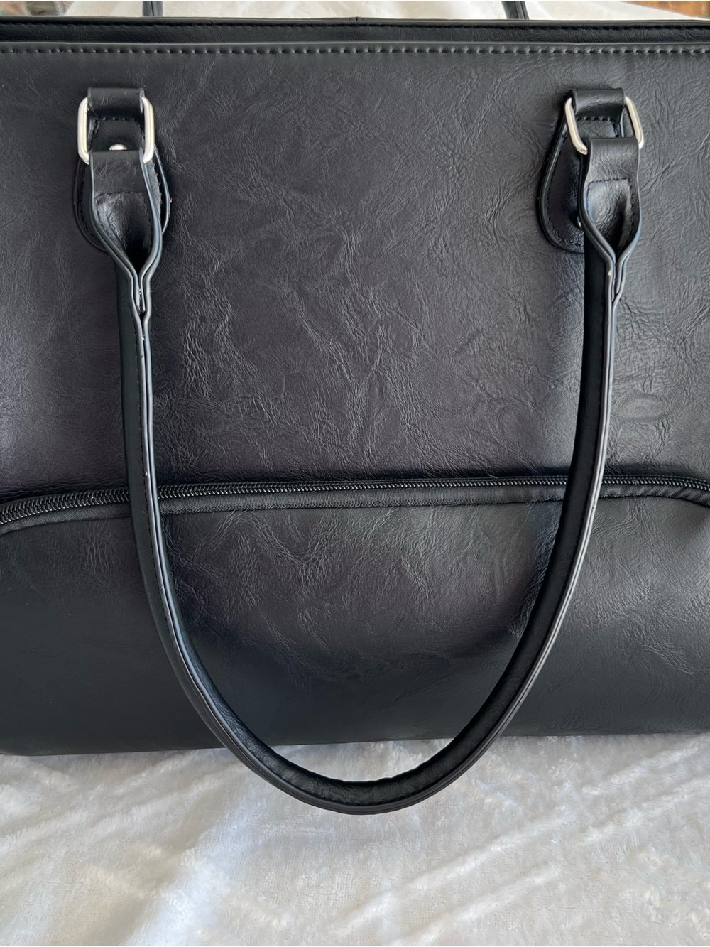 Classic Black Women's Tote Bag - Sleek Everyday Carry